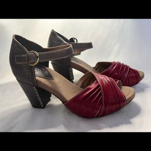 L’Artiste sandals - Leather upper and rubber sole